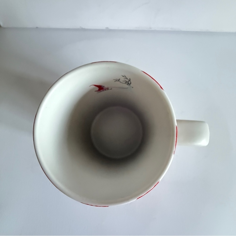 Starbucks 2018 Red Stripe Christmas/Holiday Mug - Picture 7 of 7
